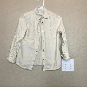 Zara size 9 cream button up